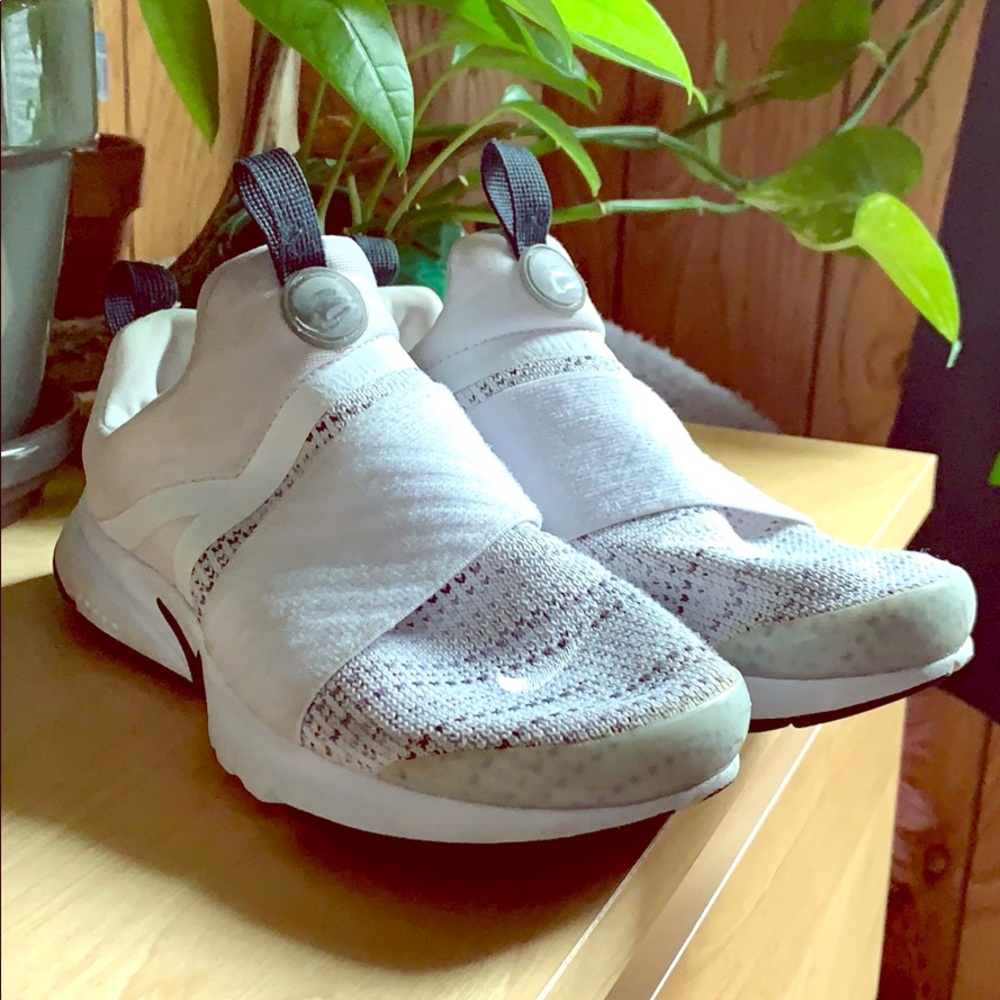 Nike shoes
